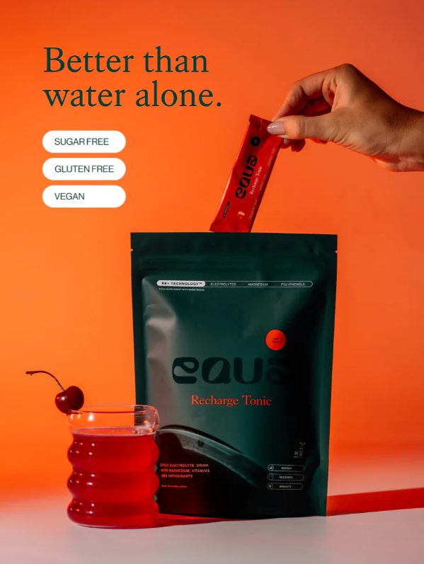 Vyšnių skonio elektrolitų gėrimas