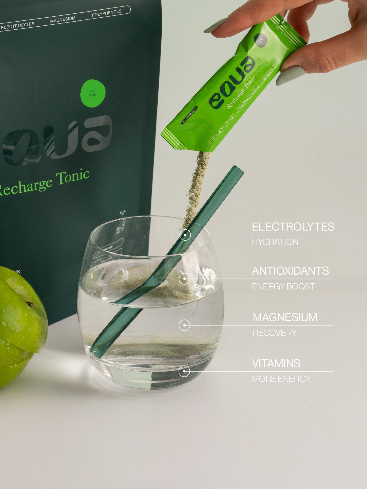 Rūgščiųjų obuolių skonio elektrolitų gėrimas